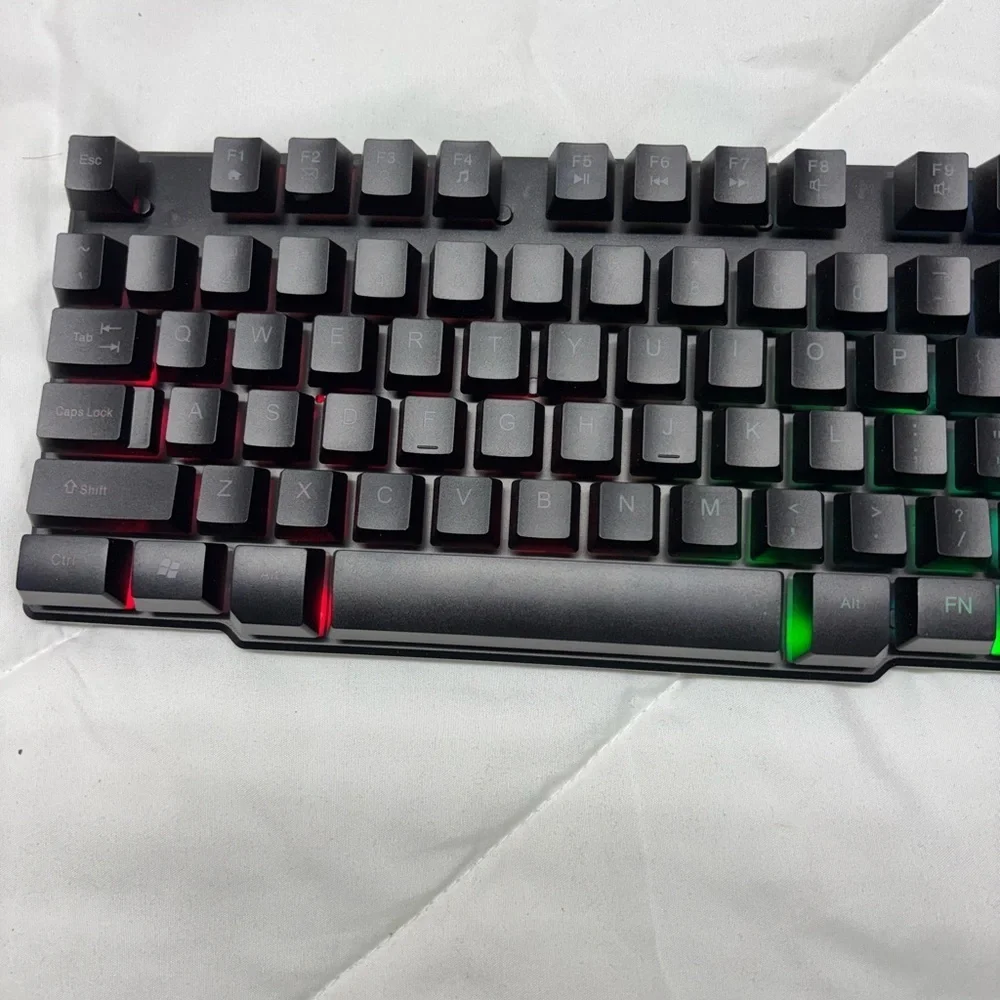 Wired LVLUP Pro Gaming Keyboard with LED Keys LU734PDQ- DC5V 500 mA MAX